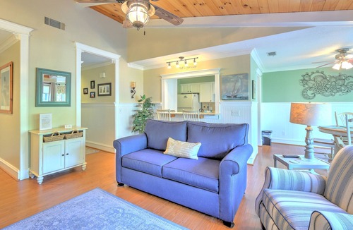 Sea Pines Villa | 2407 Lighthouse Tennis | On-site Pool & Tennis | Dog Friendly | STR #070930