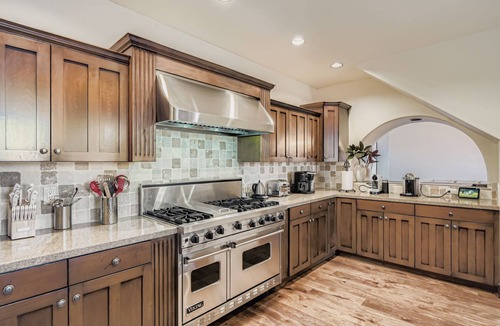 Park Meadows House | 2744 Stylish Ski Getaway with Hot Tub Pool and Lift Shuttle