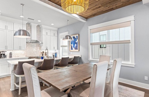 Treetop House | 30A Beach House Scissortail - Pet Friendly, Pool, Beach, Sleeps 18 - Free Golf!