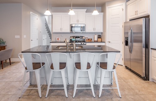 St. George Villa | 3BR + Loft on 9th Hole - Sunsets & Steps to Pool