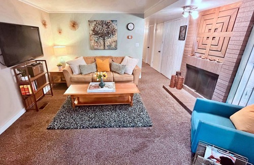 West Valley City Apartment | 3BR Near SLC & Airport +Game Room | Basement level