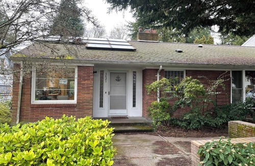 Briarcliff House | 4-Bedroom, perfect for World Cup. Bus to Stadium. Close to Discovery Park.