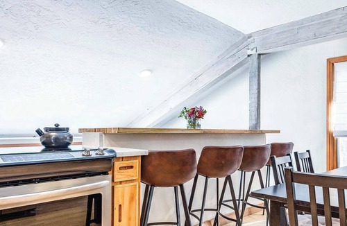Downtown Park City House | 4 minute walk to ski runs AND Historic Main Street in Park City