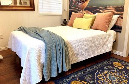 Holladay House | 4BD Disney themed home w/ parking, 10 mins to SLC
