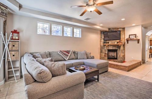 Big Bear City House | 5 Mi to Big Bear Lake: Cozy Cottage w/Hot Tub
