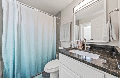 South Salt Lake House | 500 east Spaciously Charming