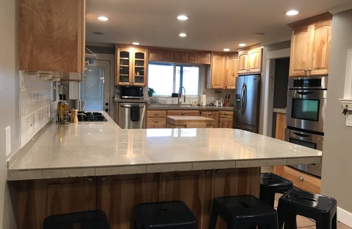Orem North House | 7 Private Bedroom-Sport Court-Steam Spa-Theater-Close 2 BYU-UVU-TEMPLES-SUNDANCE