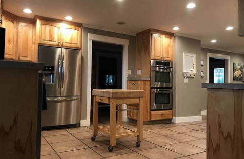 Orem North House | 7 Private Bedroom-Sport Court-Steam Spa-Theater-Close 2 BYU-UVU-TEMPLES-SUNDANCE