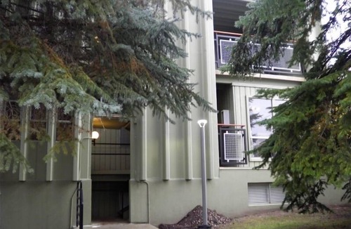 North Park City Condo | Accross the street from the lifts