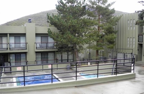 North Park City Condo | Accross the street from the lifts