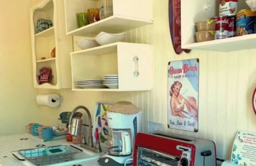 North Park Cottage | Adorable Private Tiny House for Two~ Heart of North Park~San Diego.Safe & Clean.