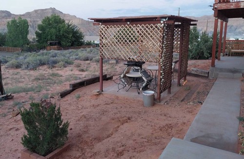 Big Water Apartment | Adventure Haven Near Lake Powell - 2 Bedrooms