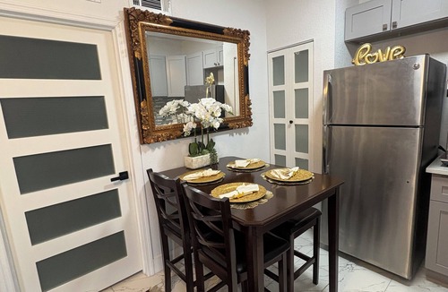 Carrollwood Apartment | and welcoming. Carrollwood Paradise 2BR Apartment Central Tampa Near Everything