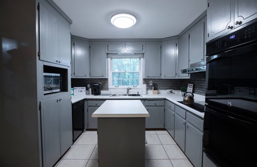 Sugar Hill House | Apartment Ranch Home special rate - sleeps 6