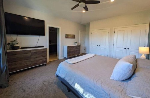 Highland House | At Home in Highland