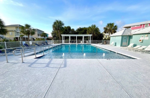 Morgantown House | August On Sale! Great Gulf Views & Pools, Pickleball