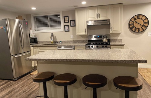 Cottonwood Heights Apartment | Basement apartment in the heart of Cottonwood