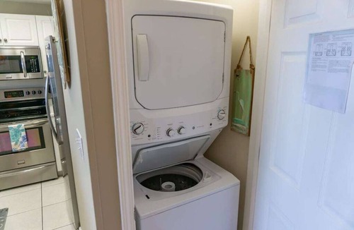 Miramar Beach Condo | BEACHFRONT! FREE BEACH CHAIRS! LOW 9TH FLOOR! Over 146 Five Star Reviews!