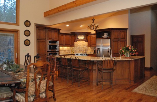 Monument House | Beautiful Home Surrounded by Tall Pines and Awesome Mountain Views