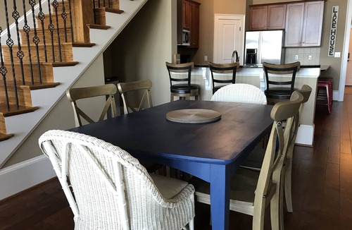 Eatonton Condo | Beautiful lake front and golf course views from this 3BR/3BA penthouse condo