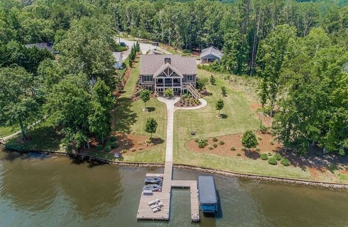 Eatonton House | Beautiful Lakefront Home, Amazing Big Water Views