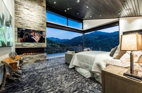 Pineridge House | Beautiful long term rental- PARK CITY - Hot tub, theater, golf sim, patio!