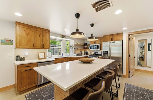 Sundance Cabin | Beautiful Mountain Cabin on Lower Provo River