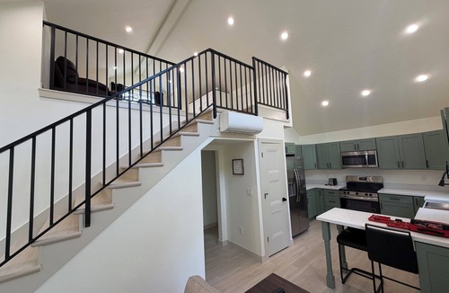 Lindon Cottage | Beautiful, new 2-bed + loft cottage in quiet Lindon by temple. Sleeps 6. Gated.