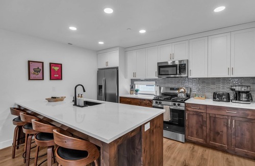Downtown Salt Lake City House | Beautiful New 4-bedroom townhome in Salt Lake City