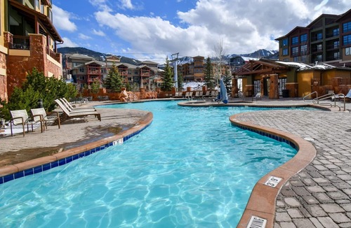 Park City Cabin | Beautiful Spacious King Room | Heated Pool