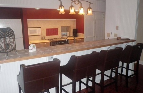 Greensboro Cottage | Beautifully extra large,1700sq ft., one bedroom 1.5 bath cottage/timber views