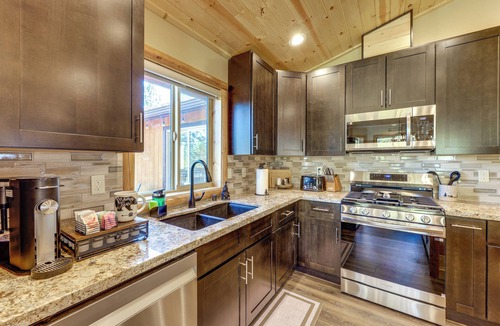 Sugarloaf Cabin | Big Bear Mtn Fun: Family Cabin w/Game Room