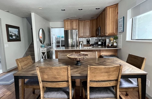 Park City House | BOOKING SUMMER 2026! BIKING, HIKING, PICKLEBALL AND MORE!