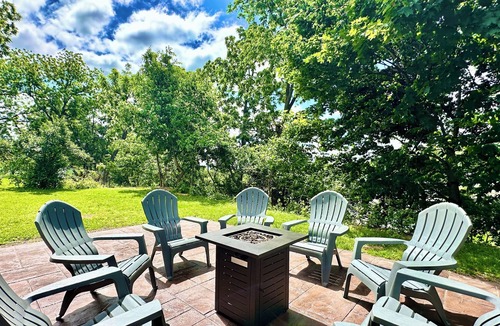 Harrisburg House | BRAND NEW! 10 Min To Hershey w/Firepit & Gameroom