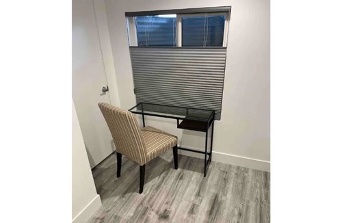 Mount Olympus Apartment | Brand New East Bench Apartment - Smoke Free