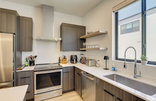 Millcreek House | Brand-New Townhome Near Dtwn Salt Lake & Trails!