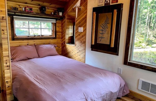 Lummi Island Cabin | Breathtaking Treehouse with Magical Outdoor Living, Jacuzzi and Views in Washington