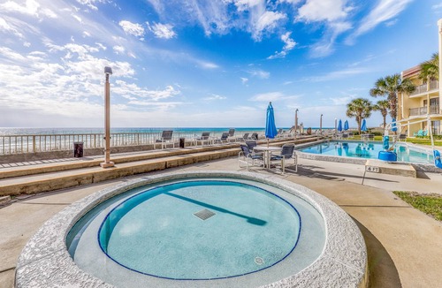 Fort Bay Condo | Bright condo on the Gulf with pool, beach access, hot tub, balcony & central AC
