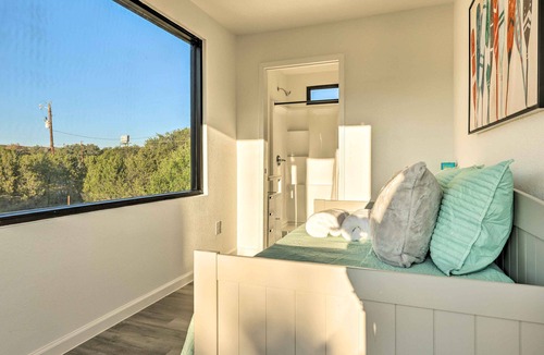 Canyon Lake House | Canyon Lake Retreat w/Pool ~ 2 Mi to Lake