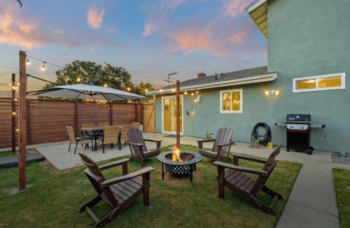 Olde Carlsbad House | Casa Sol - 4 Bed, Sleeps 8, Bike to Lagoon and Beach