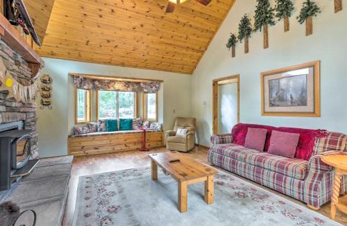 Whispering Forest House | 'Château Forêt' in Big Bear w/Hiking Trail Access