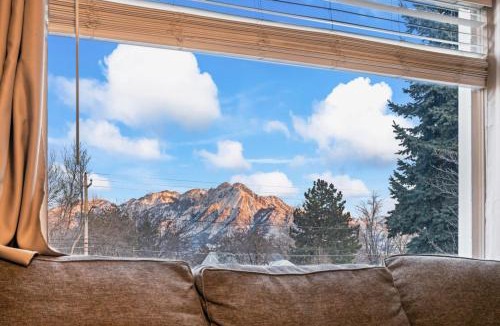 South Salt Lake House | Charming 1950s Bungalow in Millcreek Cozy and Central
