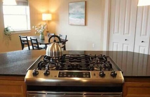 Lower Avenues Apartment | Charming 1Brdm Downtown Fast-Wifi