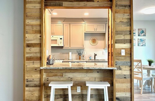 Whitney Beach House | Charming 2-BR Townhome near Anna Maria Beaches. Bikes and Boat Slip included