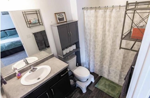 Herriman House | Charming 3-bedroom townhome in Herriman with WiFi and AC