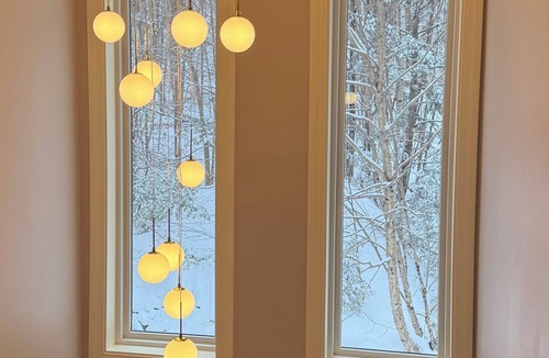 Thornton House | Charming 5-bedroom house White Mountains Family Luxe Escape