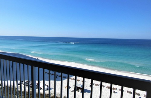 Lower Grand Lagoon Condo | CHARMING BEACHFRONT 1BR/2BA LOW FLOOR AMAZING VIEWS & SUNSETS!
