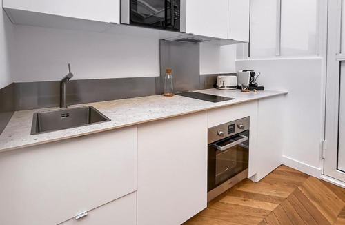 Val-de-Grace Apartment | Chic & quiet studio workshop in Paris Port-Royal