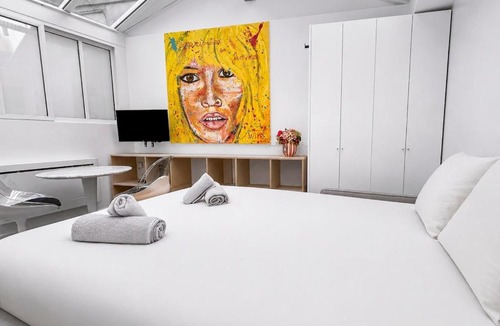 Val-de-Grace Apartment | Chic & quiet studio workshop in Paris Port-Royal