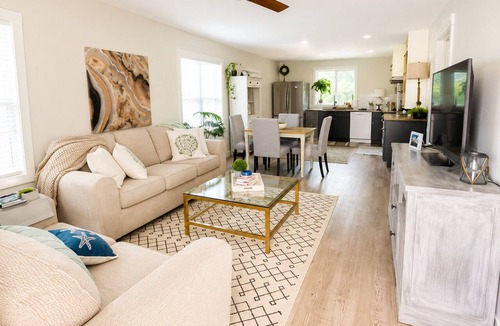Darien House | Coastal Bungalow - Boat Parking - Near I-95 & Historic Darien - Golden Isles